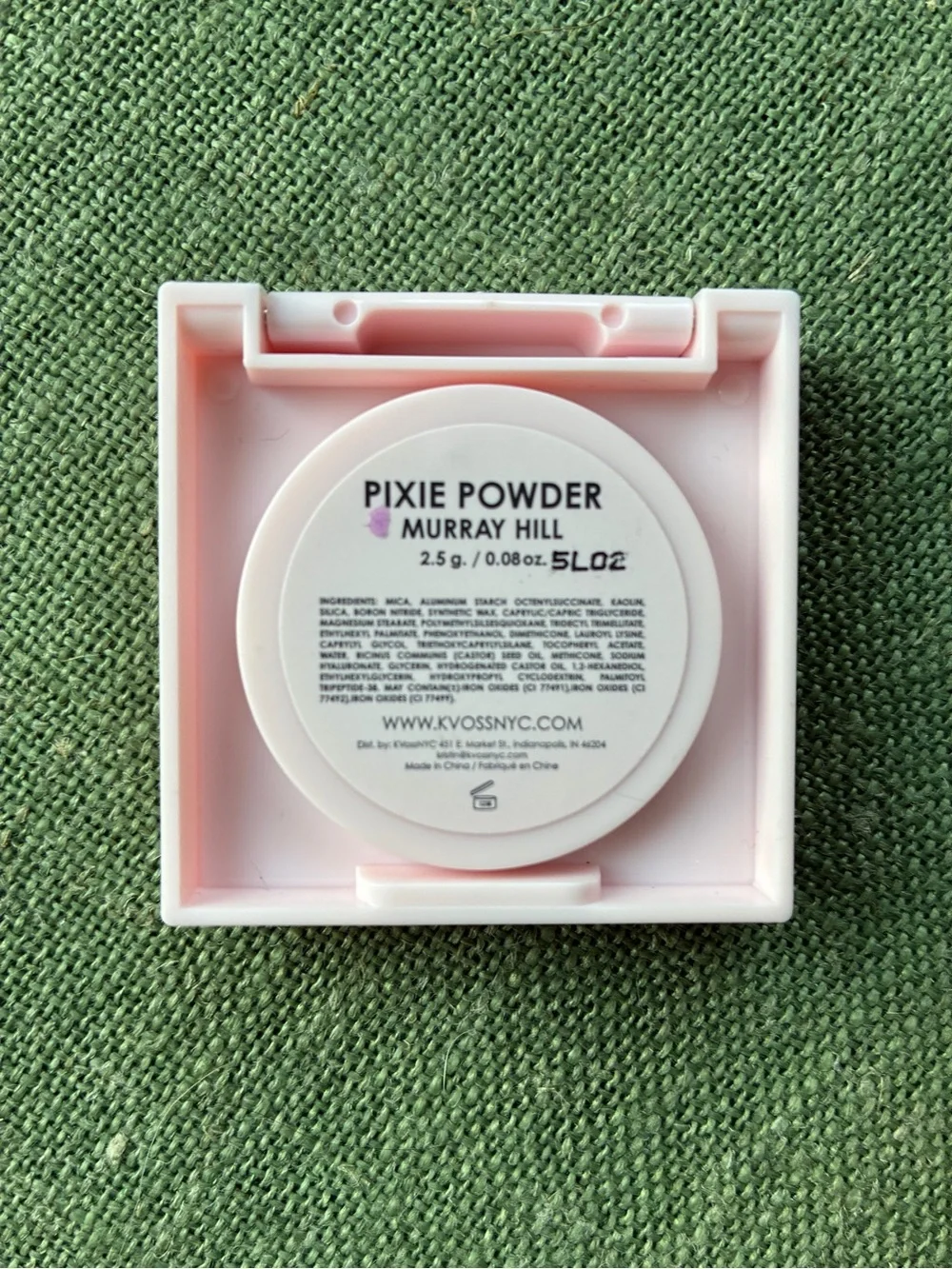 K Voss Pixie Powder Setting Powder – Murray Hill 2.5g